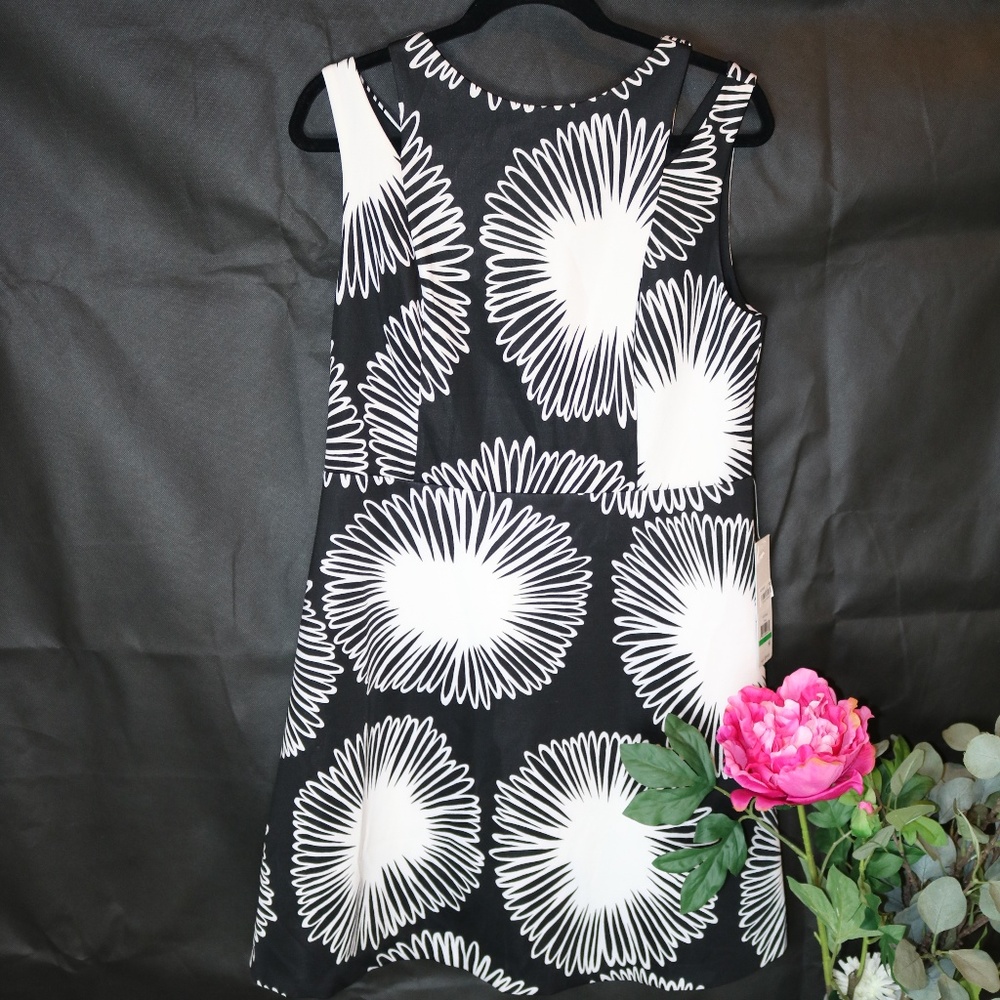 NWT Kensie Sleeveless Cocktail Dress LARGE